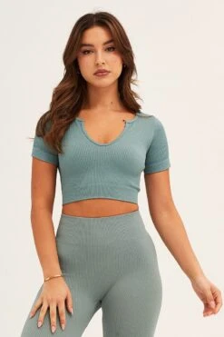 Green Seamless Activewear Short Sleeve Top -Modern Fashion Shop aw top green seamless activewear singlet top 32964740710593