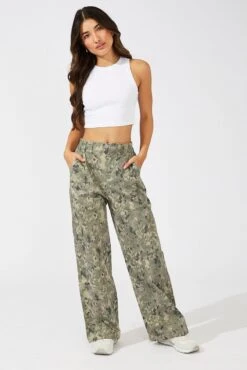 Green Print Cargo Pants Mid Rise -Modern Fashion Shop bt2637a 81p print 3