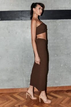 Brown Midi Skirt Elastic Waist Textured -Modern Fashion Shop midi skirt brown midi skirt elastic waist textured 33201304862913