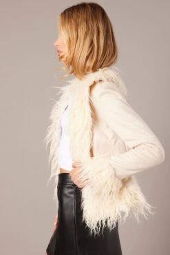 Beige Faux Fur Jacket Long Sleeves -Modern Fashion Shop oj5021 33w beige 4