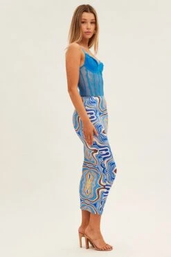 Blue Abstract Abstract Midi Skirt -Modern Fashion Shop sm12944x f3 abstract 4