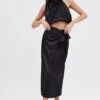 Black Twist Midi Skirt -Modern Fashion Shop sm12980 f3 black 1