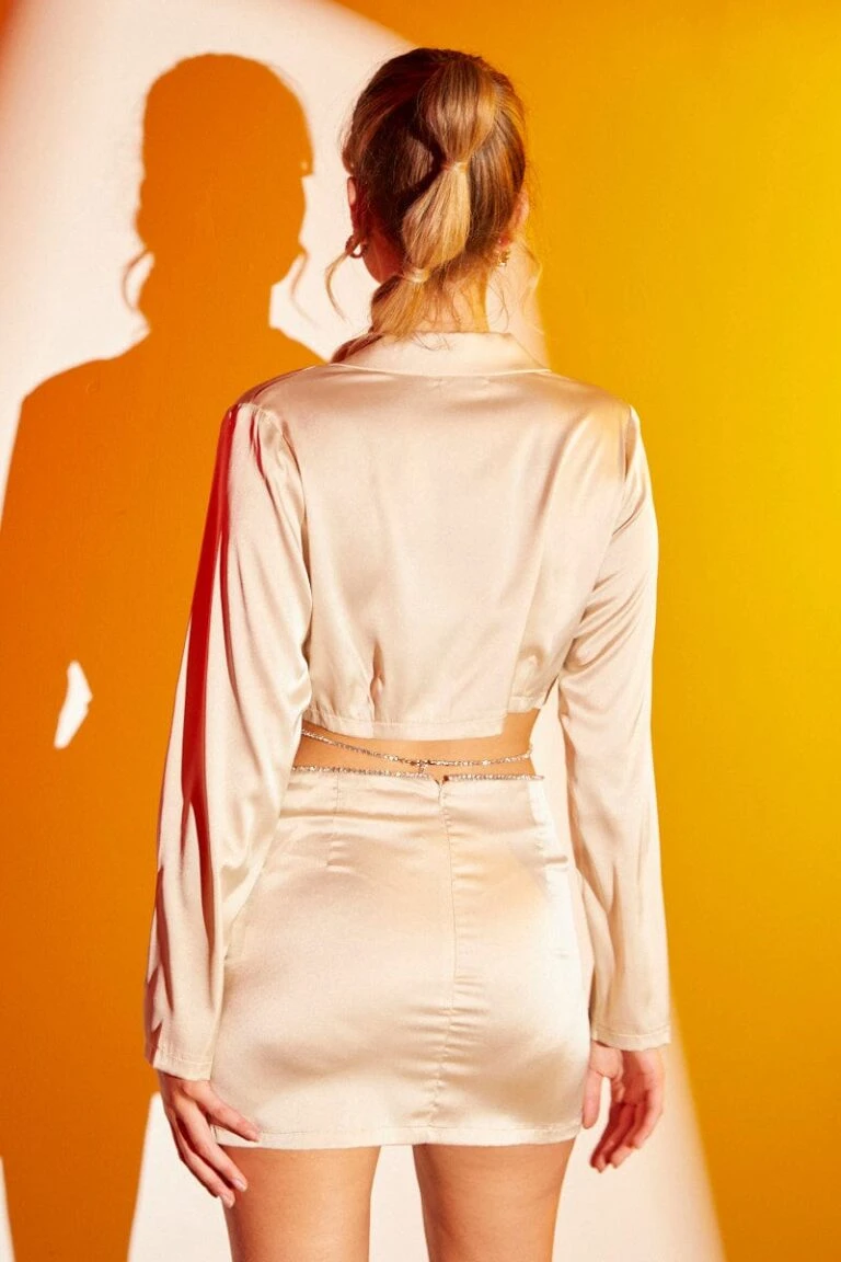 Front Page 6 Front Page -Modern Fashion Shop oj9302x 38mb champagne 5 768x1152 1